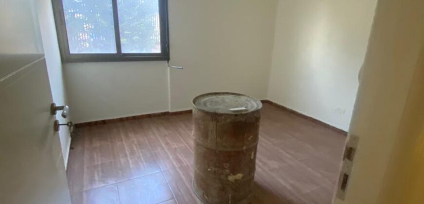 For Sale: Apartment in Dbayeh-Metn