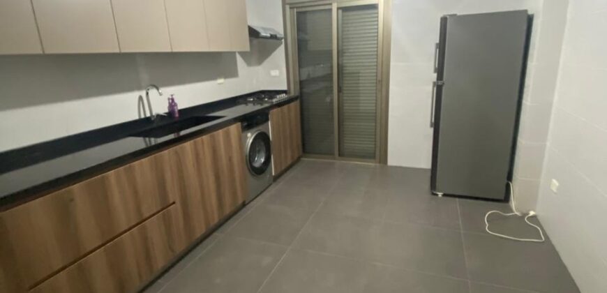 For Sale: Apartment in Dbayeh-Metn