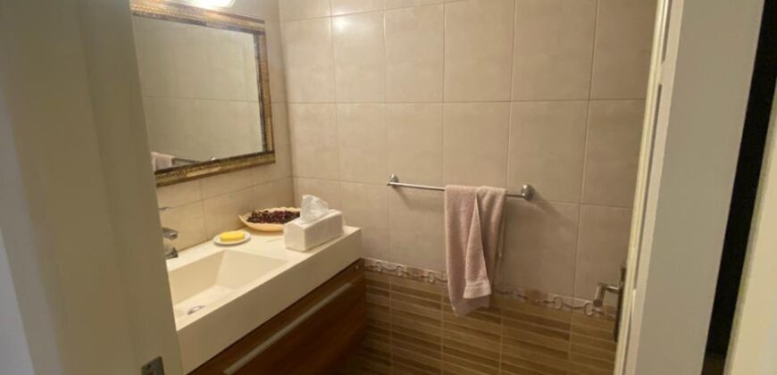 For Sale: Apartment in Ain El Remmeneh