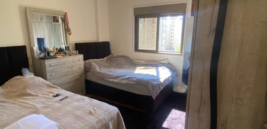 For Sale: Apartment in Ain El Remmeneh