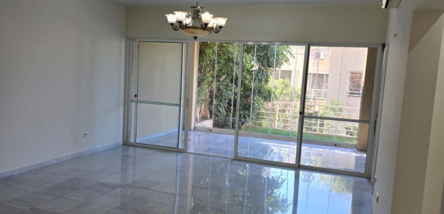 For Sale: Apartment in Bsalim-Metn