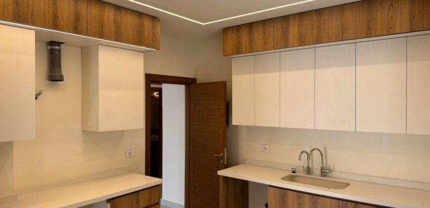 For Sale: Apartment in Bsalim