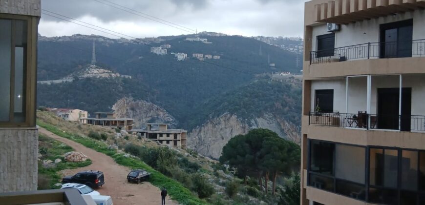 For Sale: Apartment in Biakout