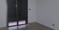 For Sale: Apartment in Biakout