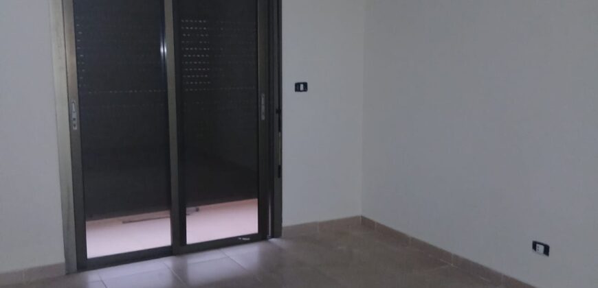 For Sale: Apartment in Biakout