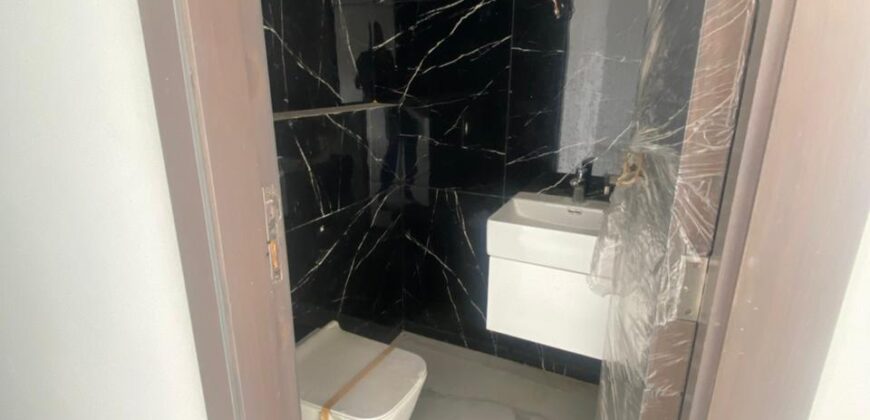 For Sale: Apartment in Dbayeh