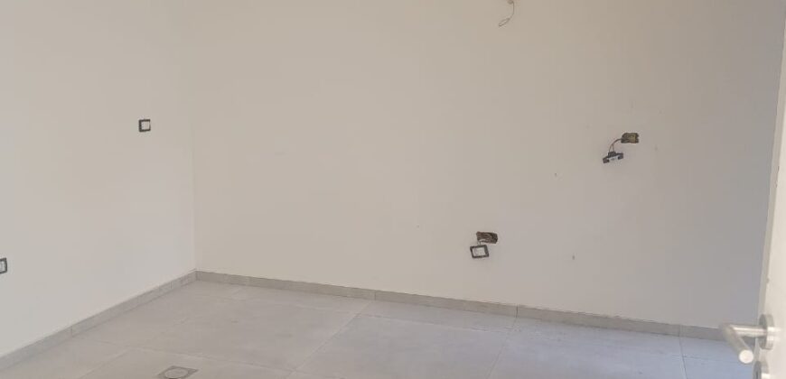 For Sale: Apartment in Fanar