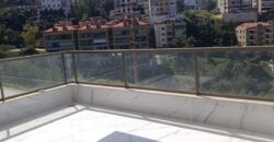 For Sale: Apartment in Roumieh