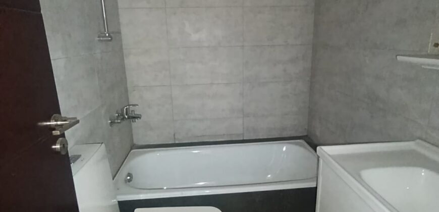 For Sale: Apartment in Bsalim