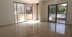 For Sale: Apartment in Bsalim