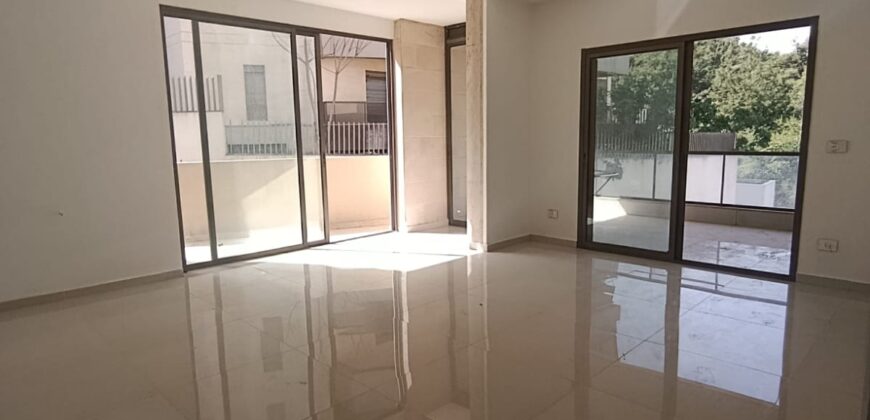 For Sale: Apartment in Bsalim