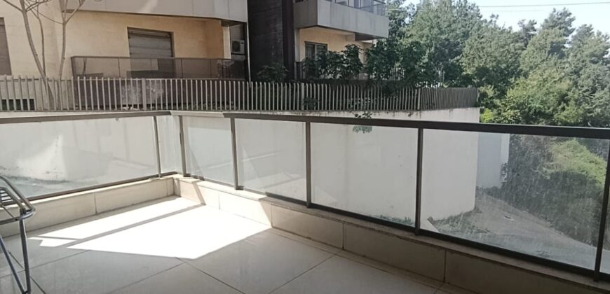For Sale: Apartment in Bsalim