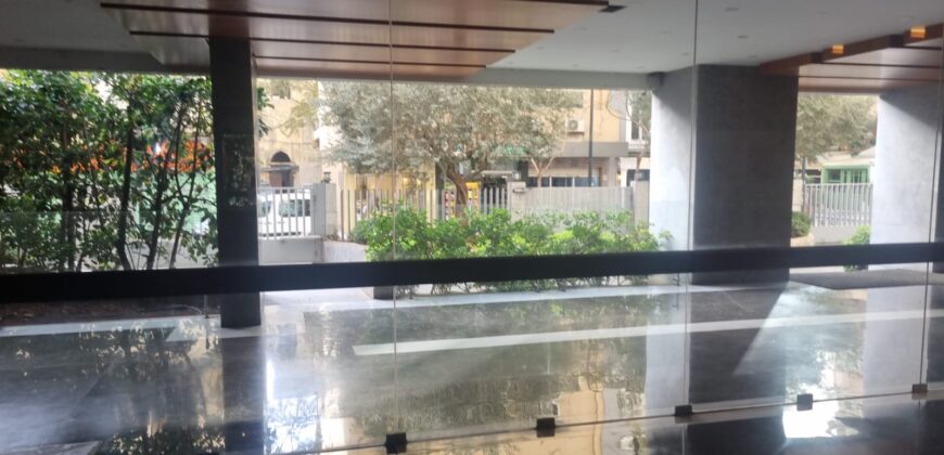 For Sale: Apartment in Hamra- Jeanne D’Arc