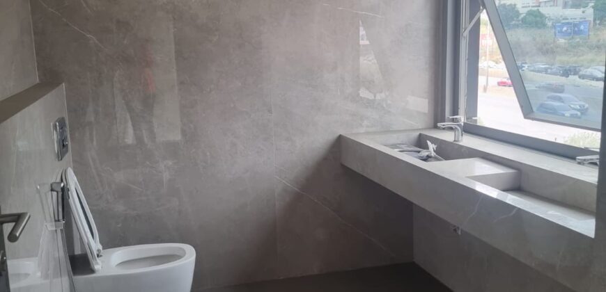 For Rent: Office in Dbayeh