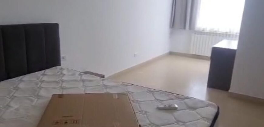 For Sale: Apartment in Hamra- Jeanne D’Arc