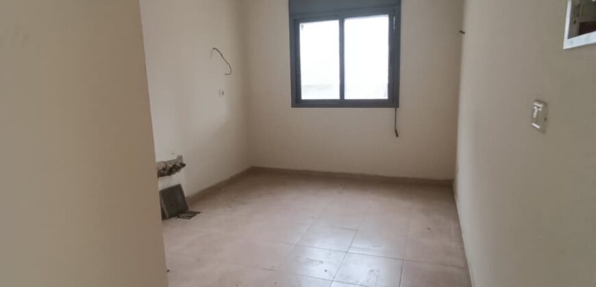 For Sale: Apartment in Jal El Dib