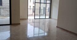 For Sale: Apartment in Beit Misk