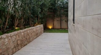 For Sale: Apartment in Beit Misk