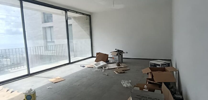 For Sale: Apartment in Beit Mery