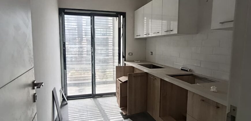 For Sale: Apartment in Beit Mery