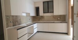 For Sale: Apartment in Monteverde