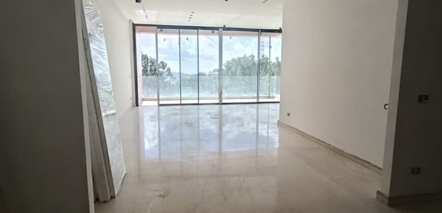 For Sale: Apartment in Monteverde