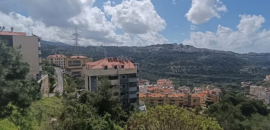For Sale: Apartment in Monteverde
