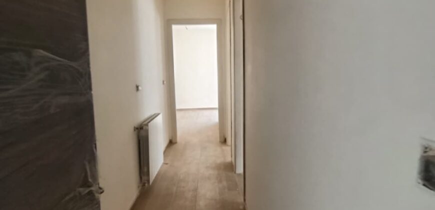 For Sale: Apartment in Monteverde