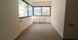 For Sale: Apartment in Monteverde