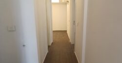 For Sale: Apartment in Ain Saade