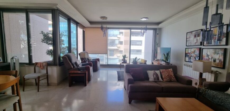 For Sale: Apartment in Hamra