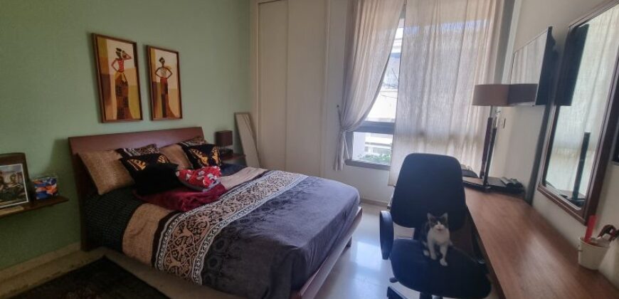 For Sale: Apartment in Hamra