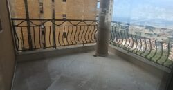 For Sale: Apartment in Ain Saade