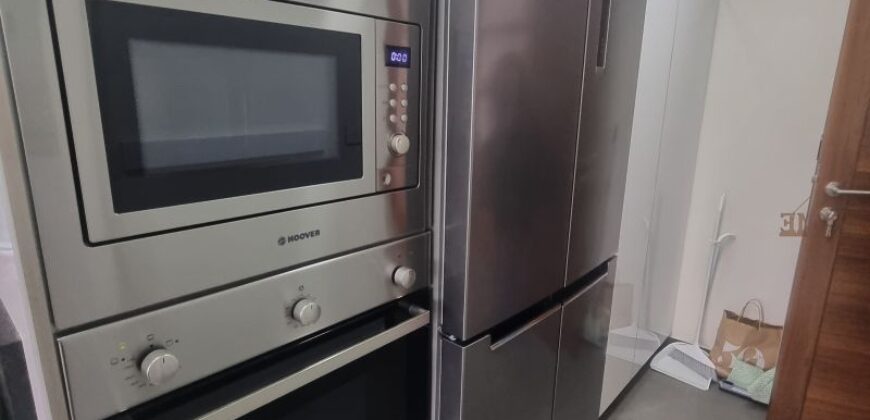 For Sale: Apartment in Achrafieh