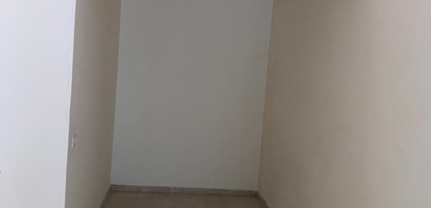 For Sale: Apartment in Bkennaya