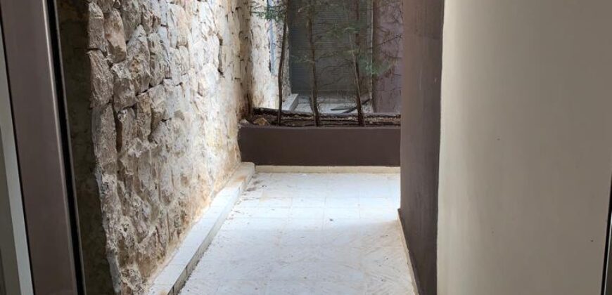 For Sale: Apartment in Bkennaya