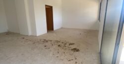 For Sale: Apartment in Naccache