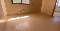 For Sale: Apartment in Naccache