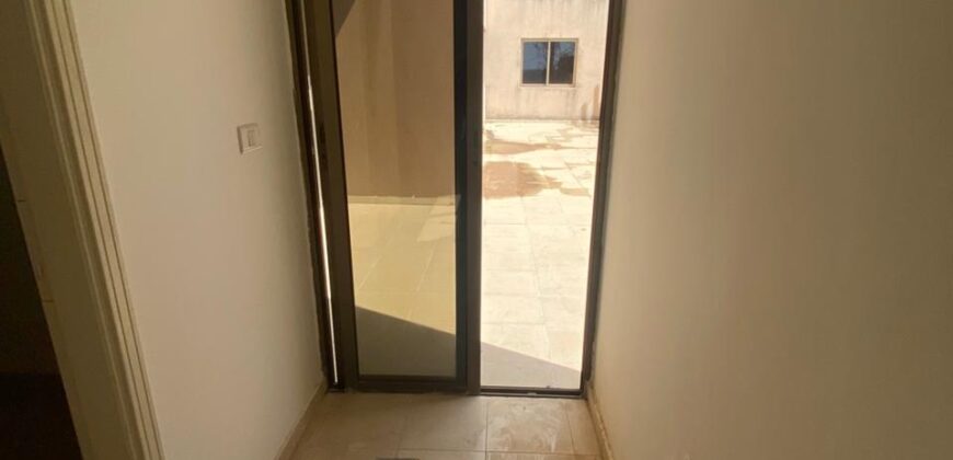 For Sale: Apartment in Naccache