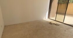 For Sale: Apartment in Naccache