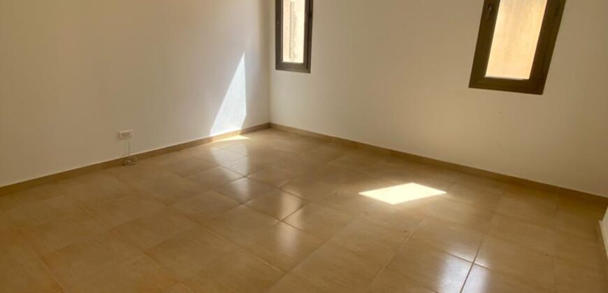 For Sale: Apartment in Naccache