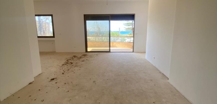 For Sale: Apartment in Naccache