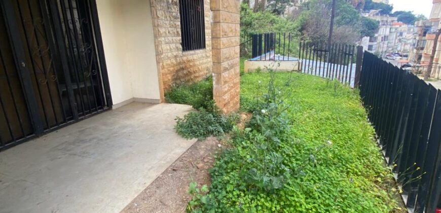 For Sale: Apartment in Awkar