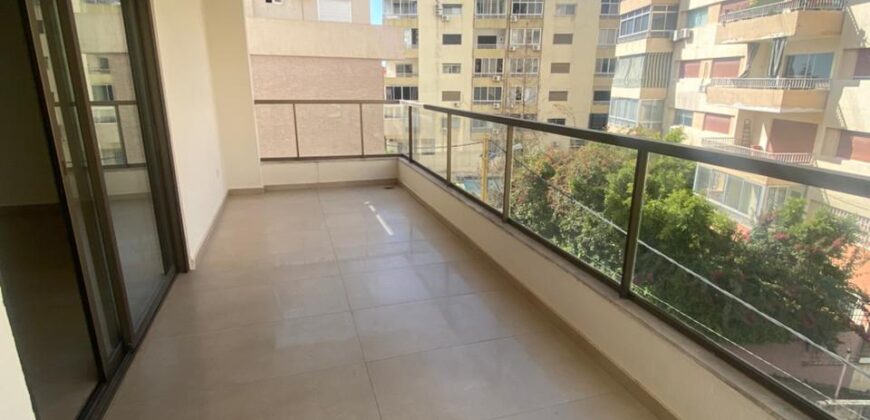 For Sale: Apartment in Naccache