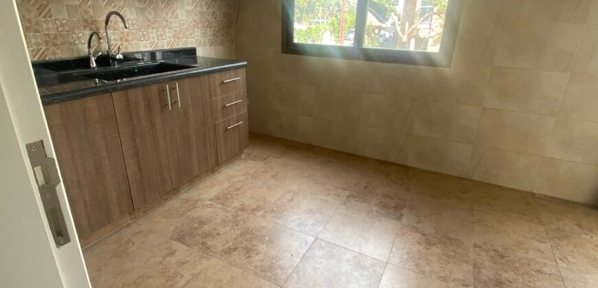 For Sale: Apartment in Naccache