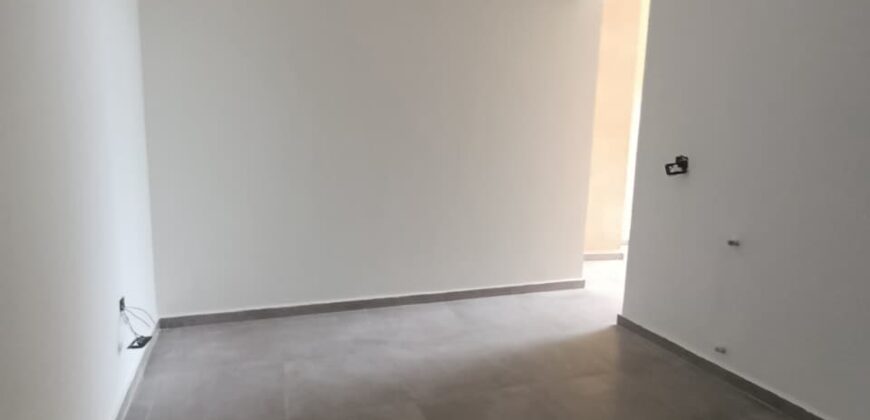 For Sale: Apartment in Nabay