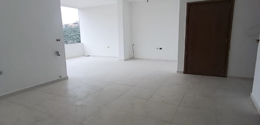 For Sale: Apartment in Nabay