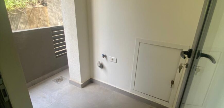 For Sale: Apartment in Jal El Dib