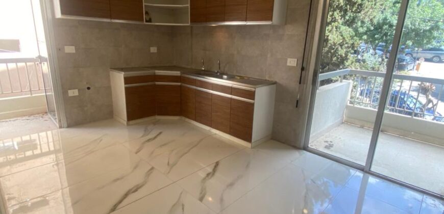 For Sale: Apartment in Rabieh-Antelias