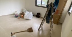 For Sale: Apartment in Dbayeh